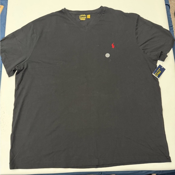Polo by Ralph Lauren Men's Charcoal Tee with Red Logo - Picture 1 of 4